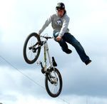 自転車の曲技
