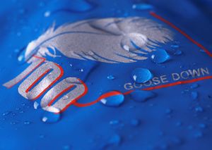 Лучший спальник не только хорошо греет, но и не впитывает влагу