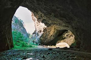 Шульган-Таш самая известная пещера Башкортостана